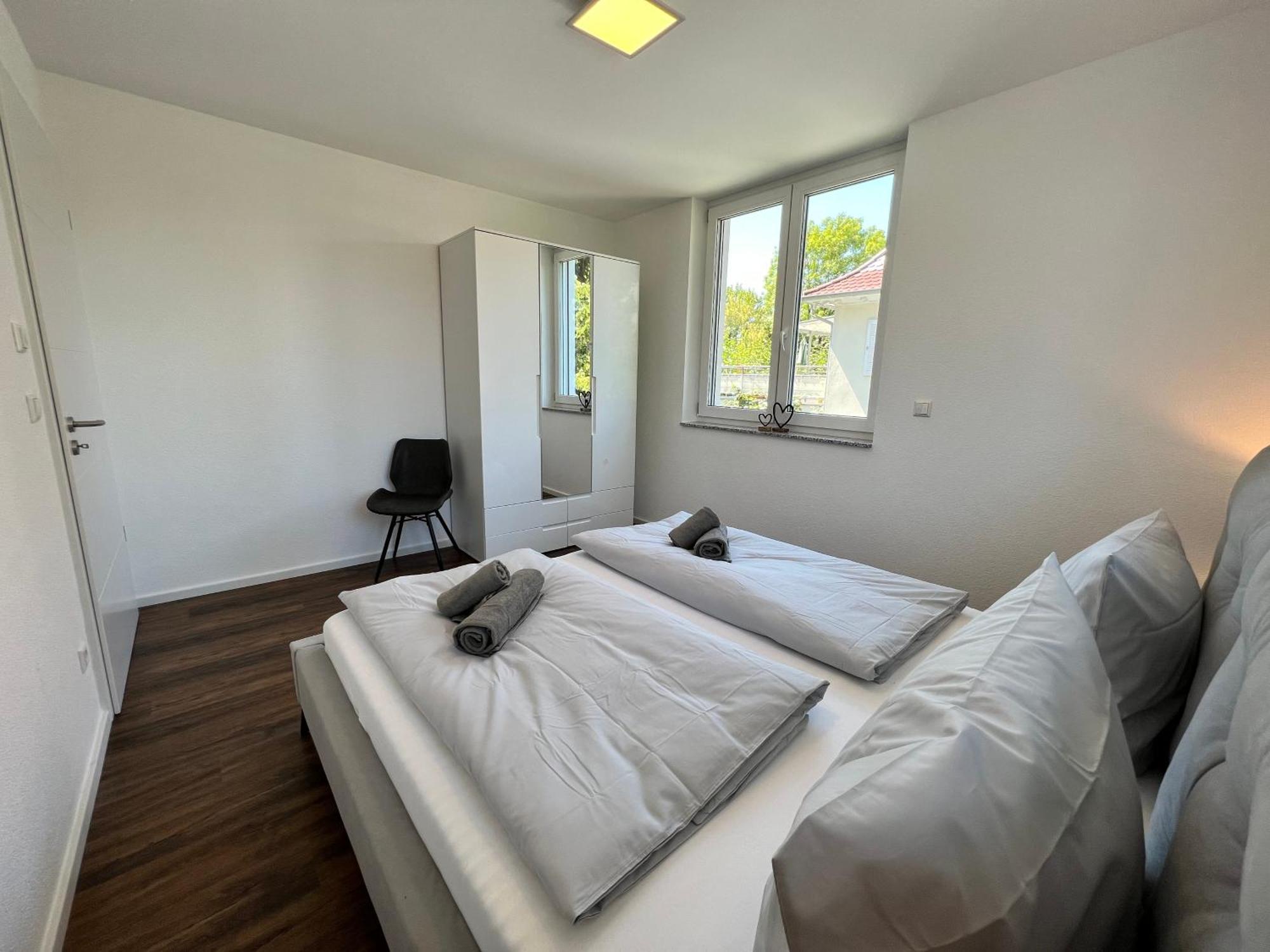 Neues Seeapartment ユーバーリンゲン エクステリア 写真
