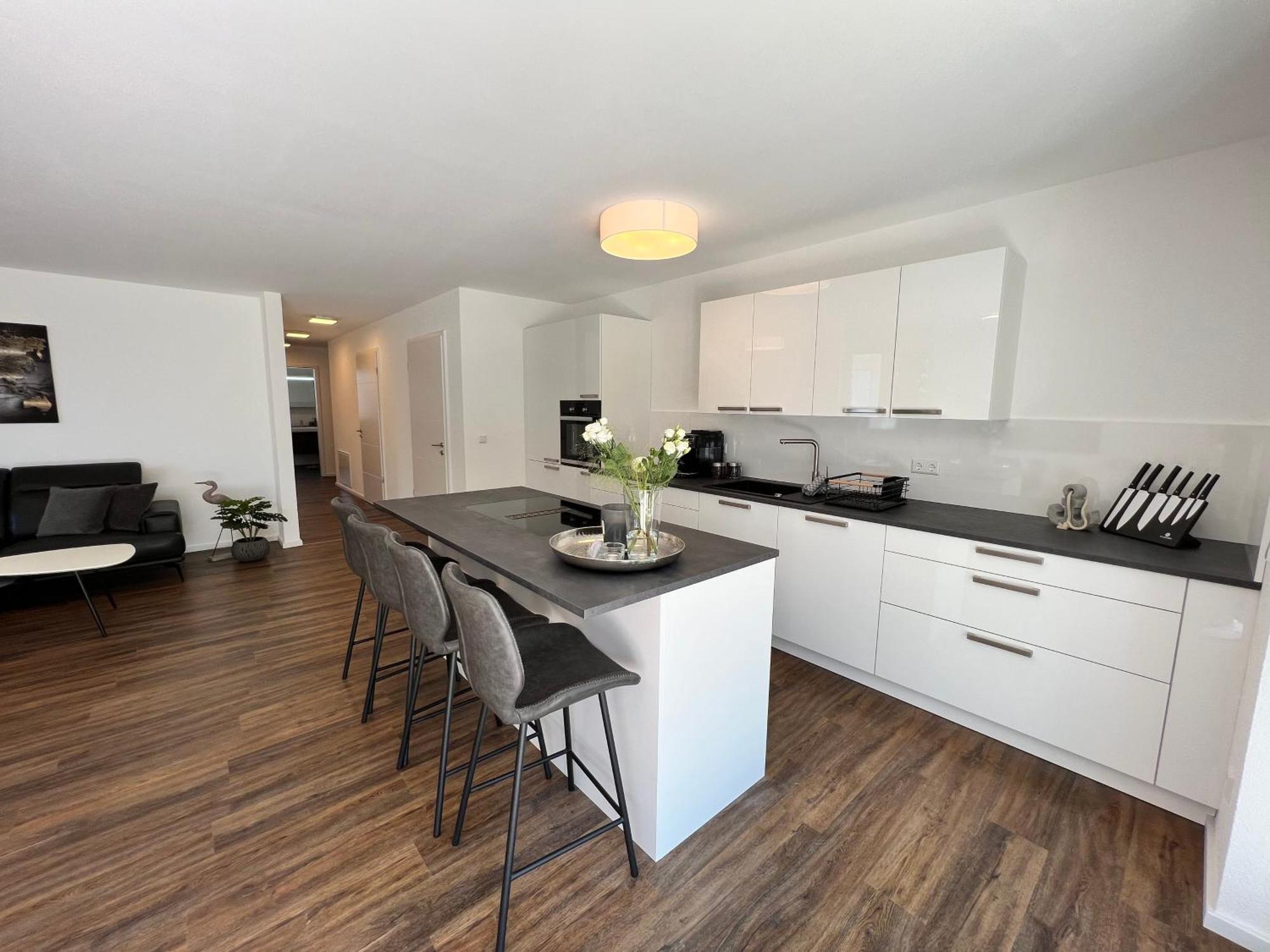 Neues Seeapartment ユーバーリンゲン エクステリア 写真