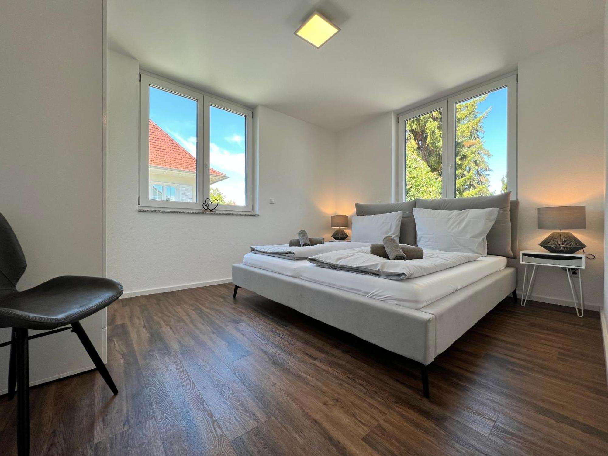 Neues Seeapartment ユーバーリンゲン エクステリア 写真